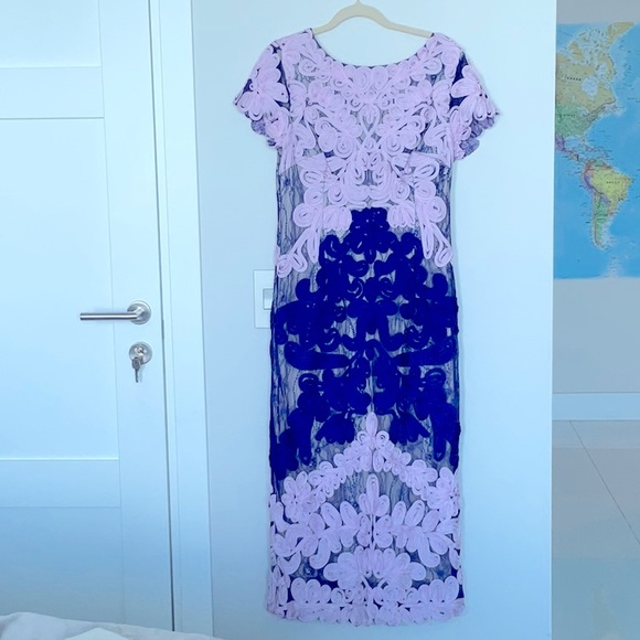 JS Collections embroidered midi dress , size 10 .Pristine condition, never worn - Picture 2 of 5